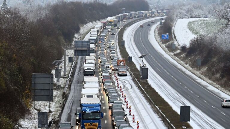 Vollsperrung A8 Pforzheim Alles was du über die Verkehrsbeeinträchtigungen wissen musst